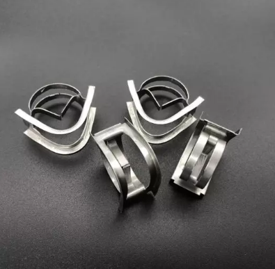 Metal Intalox Saddle Rings.png